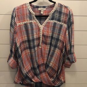 🛍 4 FOR $15 🛍 Vintage America Coral Plaid Top
